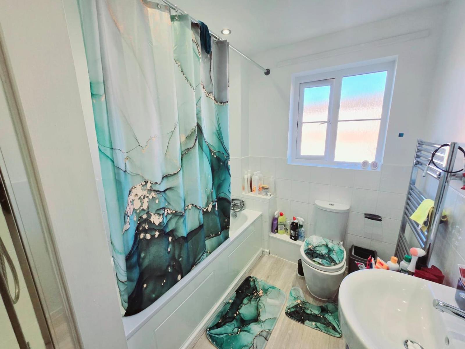 Charming Room, Shared House *
