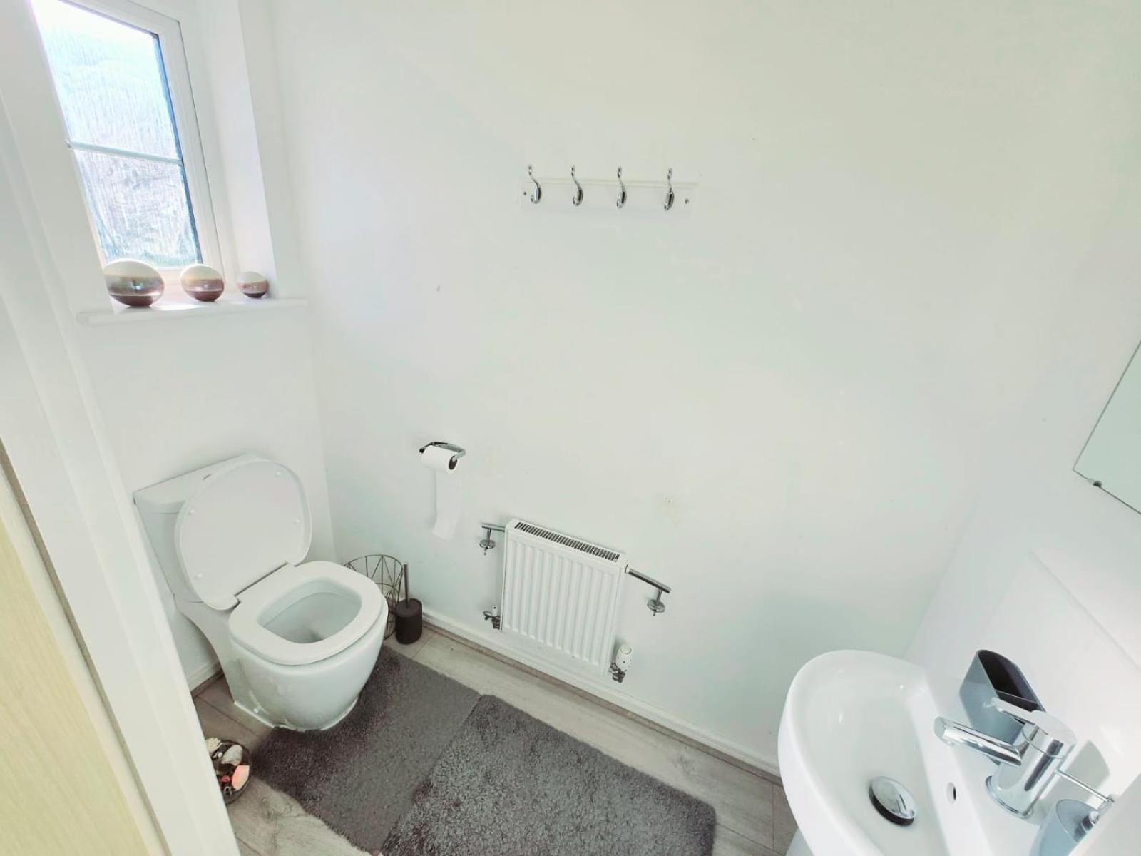Homestay Charming Room, Shared House Oldham